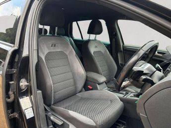 VOLKSWAGEN GOLF 2.0 TDI R-Line Hatchback 5dr Diesel DSG Euro 6 (s/s) (150 ps)