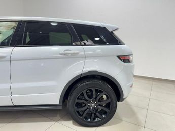 LAND ROVER RANGE ROVER EVOQUE 2.0 TD4 HSE Dynamic SUV 5dr Diesel Auto 4WD Euro 6 (s/s) (180 ps