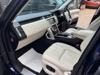 LAND ROVER RANGE ROVER 3.0 TD V6 Vogue SUV 5dr Diesel Auto 4WD Euro 6 (s/s) (258 ps)