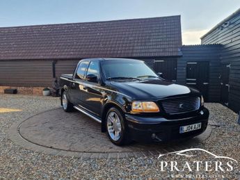 Ford F-150 Harley Davidson 5.4 Supercharged 