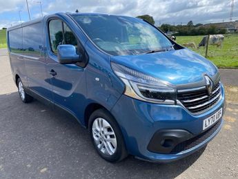 RENAULT TRAFIC 2.0 dCi ENERGY 30 Sport Nav NO VAT EDC LWB AUTO Euro 6 (s/s) (14