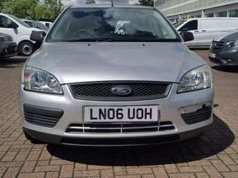 FORD FOCUS 1.6 LX Hatchback 5dr Petrol Manual (161 g/km, 99 bhp)