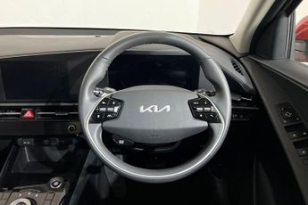 KIA NIRO 64.8kWh 2 SUV 5dr Electric Auto (201 bhp) 1 Owner / Low Mileage,