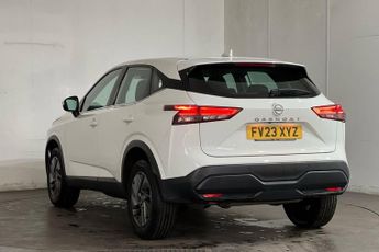 NISSAN QASHQAI 1.3 DIG-T MHEV Acenta Premium SUV 5dr Petrol Hybrid Manual Euro 