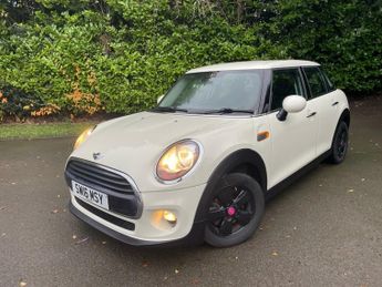 MINI HATCH COOPER 1.5 COOPER 5d 134 BHP