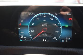 MERCEDES-BENZ CLA 1.3 CLA180 AMG Line Coupe 4dr Petrol 7G-DCT Euro 6 (s/s) (136 ps