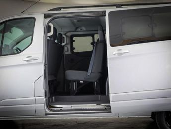 FORD TRANSIT CUSTOM 2.0 320 EcoBlue Limited Crew Van Double Cab 5dr Diesel Auto L2 H