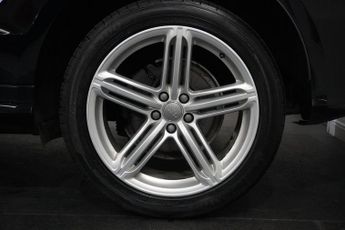 AUDI Q5 2.0 TDI S line Plus SUV 5dr Diesel S Tronic quattro Euro 6 (s/s)