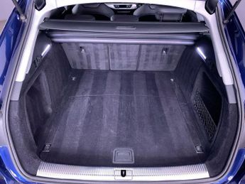 AUDI A4 AVANT 2.0 TDI 35 Sport Estate 5dr Diesel S Tronic Euro 6 (s/s) (163 ps