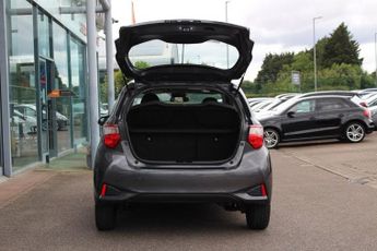 TOYOTA YARIS 1.5 VVT-i Icon Tech Hatchback 5dr Petrol Manual Euro 6 (111 ps)
