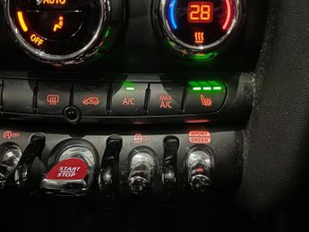 MINI HATCH 1.5 Cooper Hatchback 5dr Petrol Steptronic Euro 6 (s/s) (136 ps)