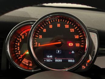 MINI HATCH 1.5 Cooper Hatchback 5dr Petrol Steptronic Euro 6 (s/s) (136 ps)