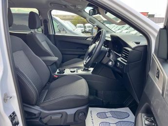 VOLKSWAGEN AMAROK 2.0 TDI Life Pickup Double Cab 4dr Diesel Auto 4Motion Euro 6 (s