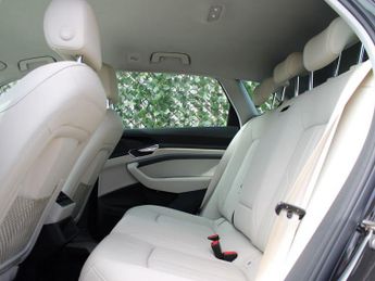 AUDI Q8 E-TRON 50 Sport SUV 5dr Electric Auto quattro 95kWh (11kW Charger) (340