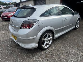VAUXHALL ASTRA 1.8i 16v SRi Sport Hatch 3dr Petrol Manual (175 g/km, 138 bhp)