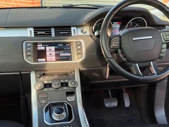 LAND ROVER RANGE ROVER EVOQUE 2.2 SD4 Pure SUV 5dr Diesel Auto 4WD Euro 5 (190 ps)