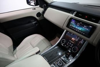 LAND ROVER RANGE ROVER SPORT 3.0 SD V6 HSE SUV 5dr Diesel Auto 4WD Euro 6 (s/s) (306 ps)