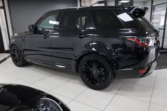 LAND ROVER RANGE ROVER SPORT 3.0 SD V6 HSE SUV 5dr Diesel Auto 4WD Euro 6 (s/s) (306 ps)