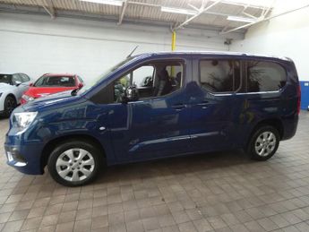 VAUXHALL COMBO LIFE 1.2 Turbo SE XL MPV 5dr Petrol Auto Euro 6 (s/s) (7 Seat) (130 p