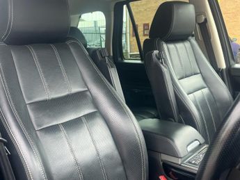 LAND ROVER RANGE ROVER SPORT 3.0 SD V6 HSE Black SUV 5dr Diesel Auto 4WD Euro 5 (255 bhp)
