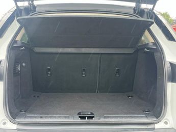 LAND ROVER RANGE ROVER EVOQUE 2.2 SD4 Pure SUV 5dr Diesel Auto 4WD Euro 5 (s/s) (190 ps)