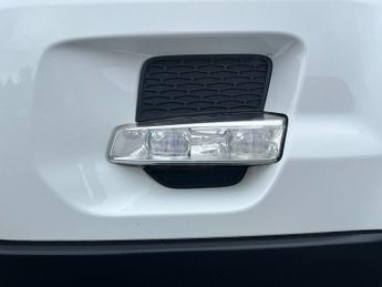 LAND ROVER RANGE ROVER EVOQUE 2.2 SD4 Pure SUV 5dr Diesel Auto 4WD Euro 5 (s/s) (190 ps)