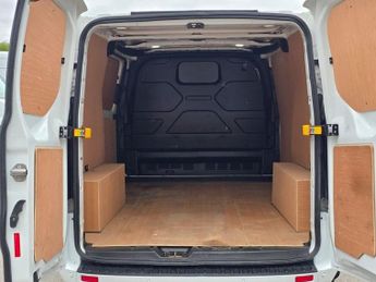 FORD TRANSIT CUSTOM 2.0 300 EcoBlue Limited Panel Van 5dr Diesel Auto L1 H1 Euro 6 (