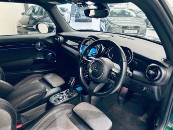 MINI Electric Hatch Cooper SE 32.6kWh Level 2 Hatchback 3dr Electric Auto (184 ps)