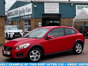 Volvo C30 2.0 ES Sports Coupe 3 Door Pasion Red Petrol Manual Euro 5 (145 