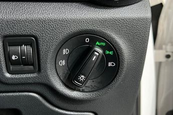 SKODA FABIA 1.0 TSI Colour Edition Hatchback 5dr Petrol Manual Euro 6 (s/s) 