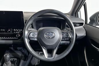 TOYOTA COROLLA 1.8 VVT-h GPF Icon Tech Hatchback 5dr Petrol Hybrid CVT Euro 6 (