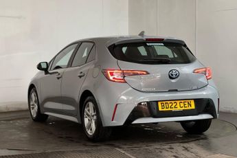 TOYOTA COROLLA 1.8 VVT-h GPF Icon Tech Hatchback 5dr Petrol Hybrid CVT Euro 6 (