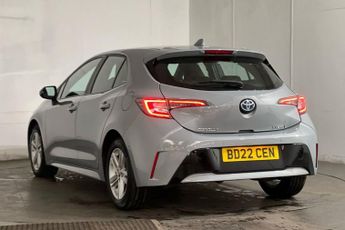 TOYOTA COROLLA 1.8 VVT-h GPF Icon Tech Hatchback 5dr Petrol Hybrid CVT Euro 6 (