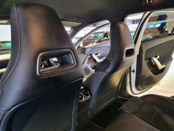 MERCEDES-BENZ A-CLASS 1.3 A200 AMG Line (Executive) Hatchback 5dr Petrol 7G-DCT Euro 6