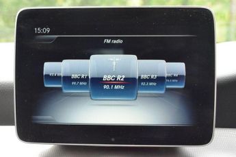 MERCEDES-BENZ GLA 1.6 GLA180 Urban Edition SUV 5dr Petrol Manual Euro 6 (s/s) (122