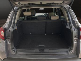 RENAULT CAPTUR 1.5 dCi ENERGY Iconic SUV 5dr Diesel EDC Euro 6 (s/s) (90 ps)