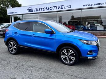 Nissan Qashqai 1.5 dCi N-CONNECTA 115 BHP SAT NAV + GLASS SUNROOF
