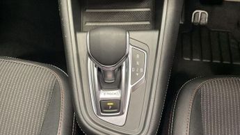 RENAULT CAPTUR 1.6 E-TECH RS Line SUV 5dr Petrol Hybrid Auto Euro 6 (s/s) (145 