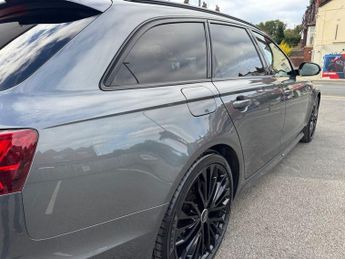 AUDI A6 AVANT 2.0 TDI ultra Black Edition Estate 5dr Diesel S Tronic Euro 6 (s