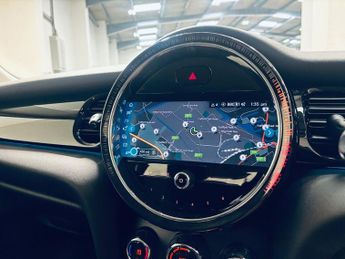 MINI Electric Hatch Cooper SE 32.6kWh Level 1 Hatchback 3dr Electric Auto (184 ps)