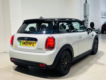 MINI Electric Hatch Cooper SE 32.6kWh Level 1 Hatchback 3dr Electric Auto (184 ps)