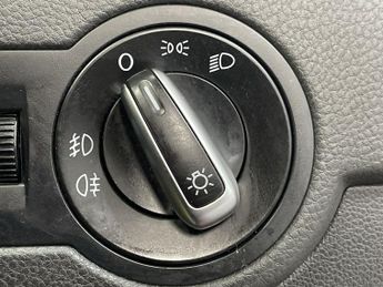 VOLKSWAGEN POLO 1.2 Match Edition Hatchback 5dr Petrol Manual Euro 5 (60 ps) - A