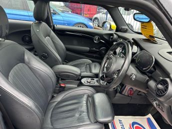 MINI Electric Hatch Cooper SE 32.6kWh Level 3 Hatchback 3dr Electric Auto (184 ps)