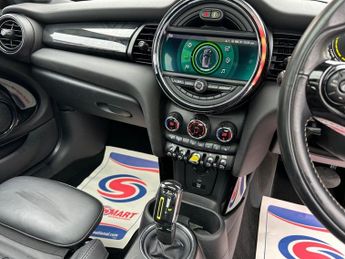 MINI Electric Hatch Cooper SE 32.6kWh Level 3 Hatchback 3dr Electric Auto (184 ps)