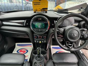 MINI Electric Hatch Cooper SE 32.6kWh Level 3 Hatchback 3dr Electric Auto (184 ps)