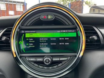MINI Electric Hatch Cooper SE 32.6kWh Level 3 Hatchback 3dr Electric Auto (184 ps)