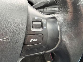PEUGEOT 208 1.2 PureTech Active Hatchback 5dr Petrol Manual Euro 6 (s/s) (82