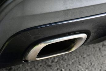 MERCEDES-BENZ GLA 2.1 GLA200d AMG Line (Premium) SUV 5dr Diesel 7G-DCT Euro 6 (s/s