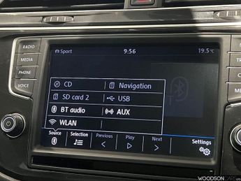 VOLKSWAGEN TIGUAN 2.0 TDI BlueMotion Tech R-Line SUV 5dr Diesel DSG 4Motion Euro 6