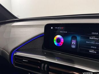 MERCEDES-BENZ EQC EQC 400 80kWh AMG Line (Premium) SUV 5dr Electric Auto 4MATIC (4